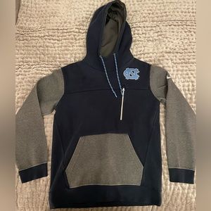 Nike North Carolina Tar Heels Blue Pullover hoodie Size Medium Mens Color Block.